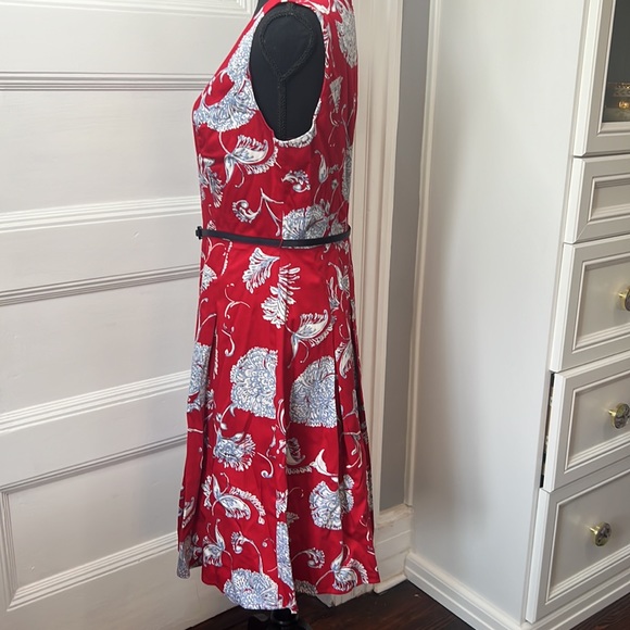 TOMMY HILFIGER RED FLORAL WOMENS DRESS SIZE 10. NEW WITHOUT TAGS - Picture 4 of 13
